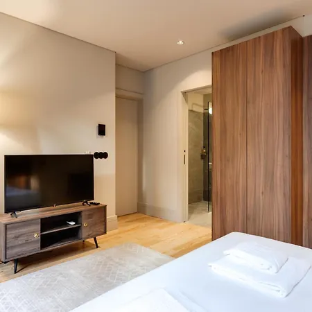 Avus M Suites And Apartments By Da'Home Porto Exterior photo